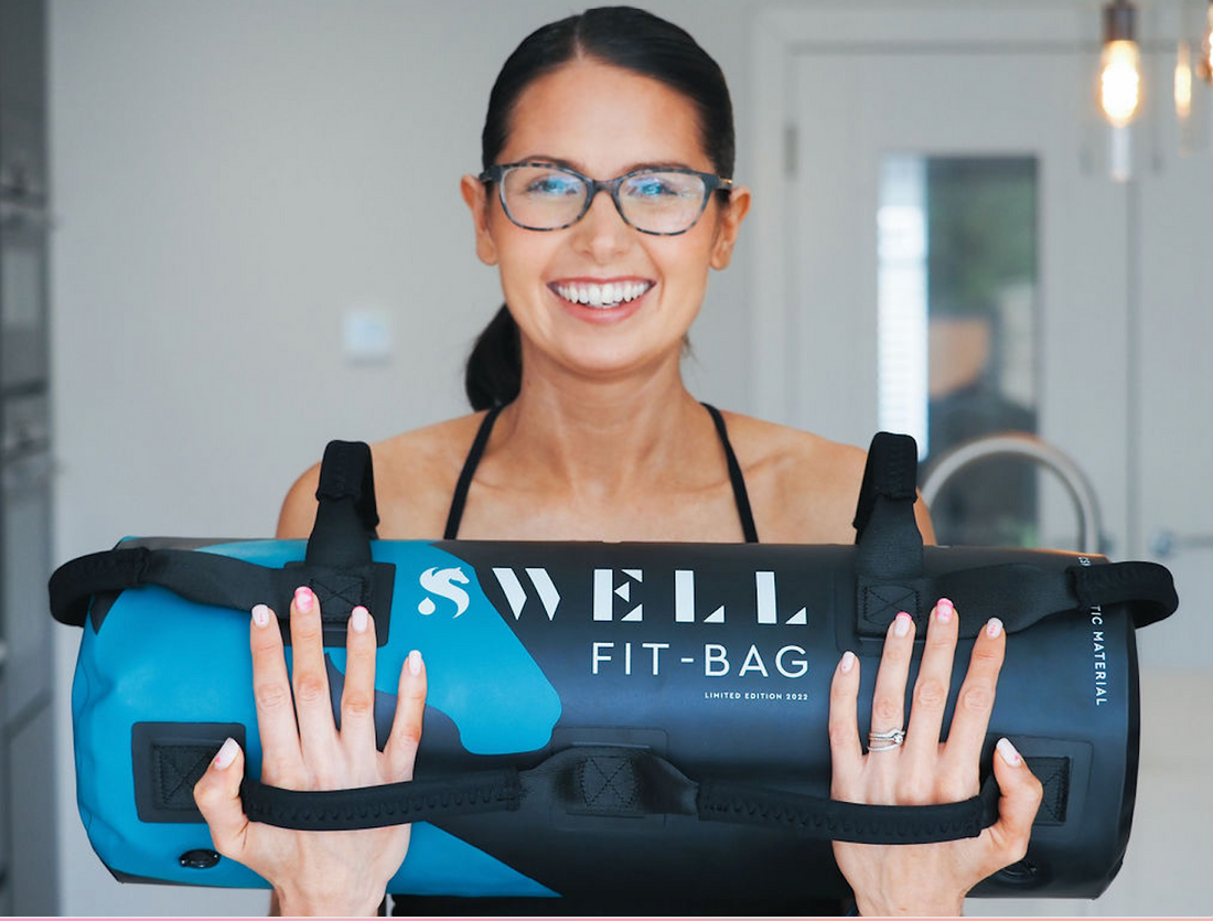 Finding Your Strength Beyond the Surface – Why women should train with weight! By Rachel Howard