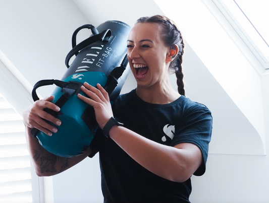 Meet Lynsey Suzanne and find out why she thinks strength training for women is imperative.  By Nel